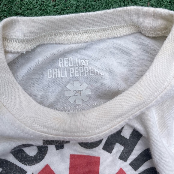 Toddler Red Hot Chili Peppers Band Shirt | Target T-shirt | white and red top - Picture 4 of 4